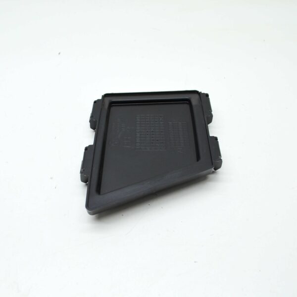 NEW BMW X3 F25 RIGHT BRAKE VENT DUCT COVER 51747378070 ORIGINAL - Image 3