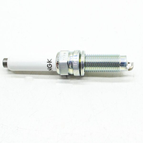 NEW VOLKSWAGEN TERAMONT X SPARK GLOW PLUG 07P905601 ORIGINAL - Image 3