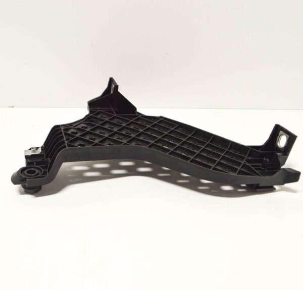 NEW AUDI Q3 8U FRONT RIGHT HEADLIGHT LAMP RETAINER 8U0941454 2014 ORIGINAL - Image 3