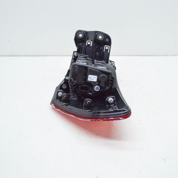 NEW AUDI Q3 F3 SPORTBACK REAR LEFT TAILLIGHT 83A945069 - Image 5
