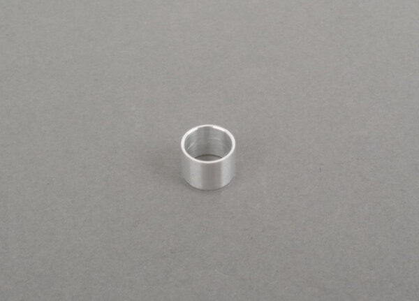 NEW BMW 1 F21 GEARBOX MOUNTING DOWEL BUSH SLEEVE RING 11117524470 ORIGINAL - Image 3