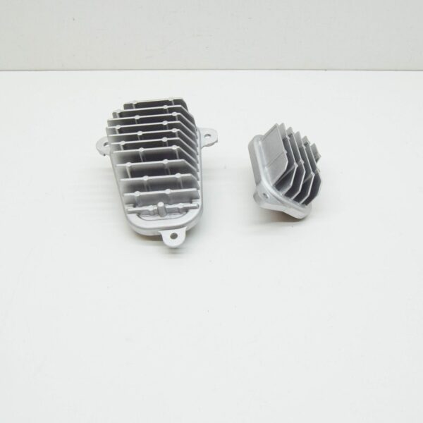 NEW AUDI E-TRON S FRONT LED LIGHT CONTROL UNIT W HEAT SINK RIGHT 4KE998474A - Image 3