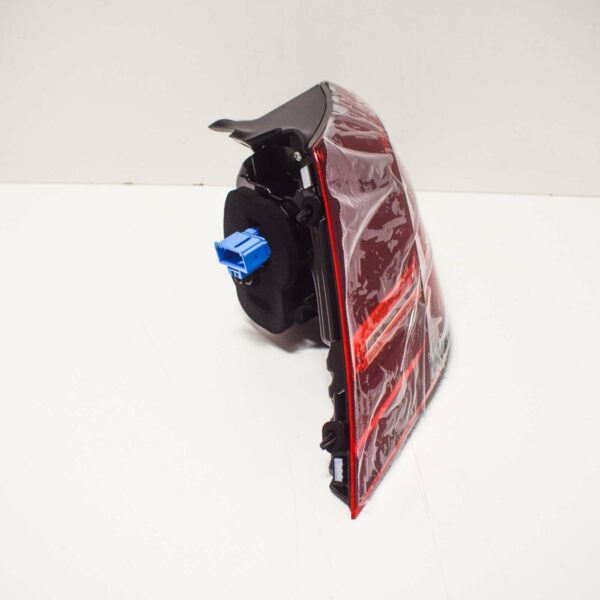 NEW VOLKSWAGEN GOLF MK7 REAR LEFT TAILLIGHT LED 5G0945207G ORIGINAL - Image 3