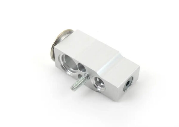 NEW MERCEDES-BENZ ML W164 A/C EXPANSION VALVE A1648300084 ORIGINAL - Image 3