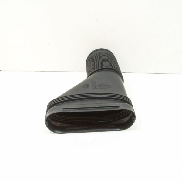 NEW AUDI A3 8P AIR INTAKE DUCT 1K0129618BM - Image 5