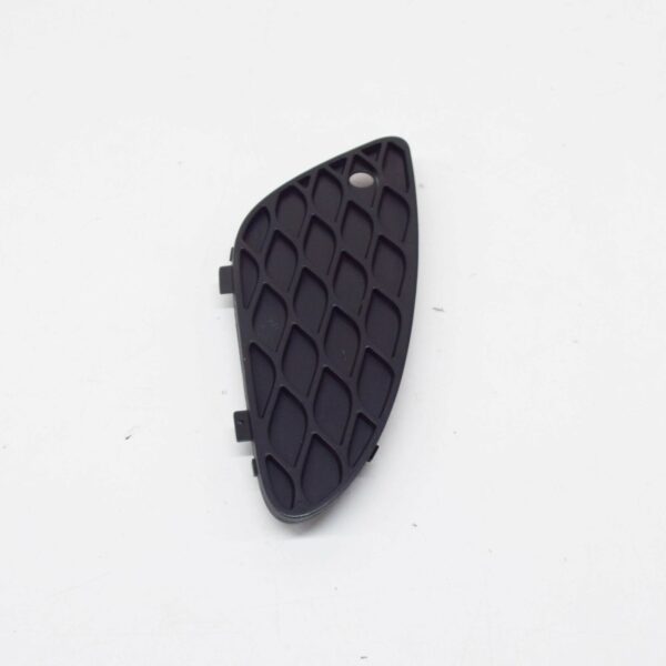 NEW MB E-CLASS W211 FRONT BUMPER LOWER COVER GRILL RIGHT A2118850253 ORIGINAL - Image 3