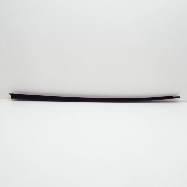 NEW AUDI A8 D4 FRONT WINDSCREEN LEFT SIDE WATER DEFLECTOR 4H085432701C ORIGINAL - Image 3