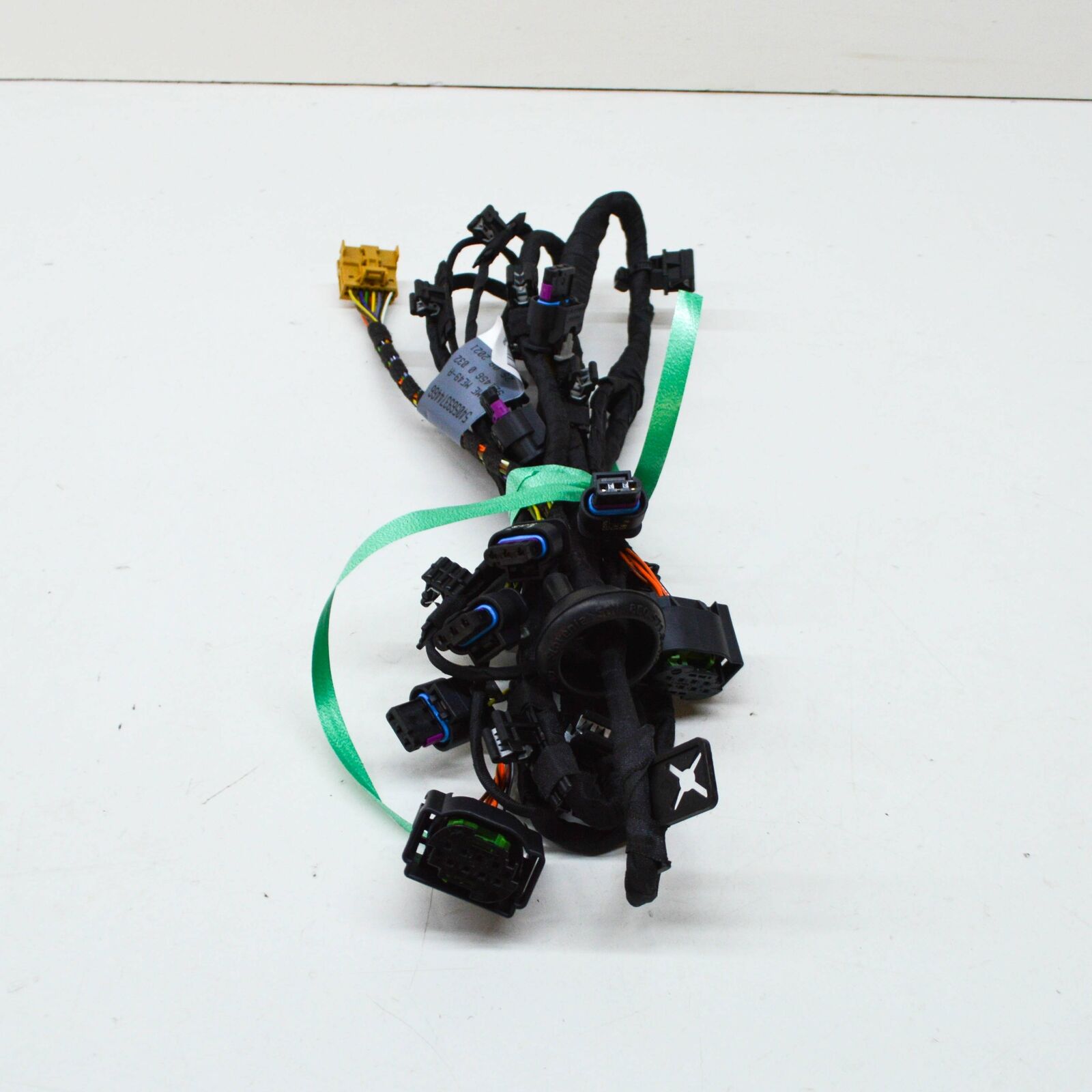 NEW AUDI A4 S4 B9 FRONT BUMPER PDC PARKING AID WIRING HARNESS 8W9971104D 3 NEW AUDI A4 S4 B9 FRONT BUMPER PDC PARKING AID WIRING HARNESS 8W9971104D - Image 3