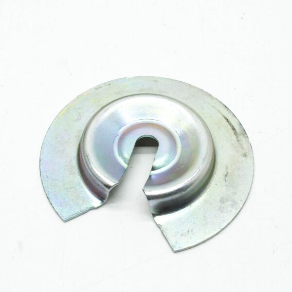 NEW AUDI Q3 8U SPARE WHEEL CLAMPING TOP HAT BRACKET 8U0601205 ORIGINAL - Image 3