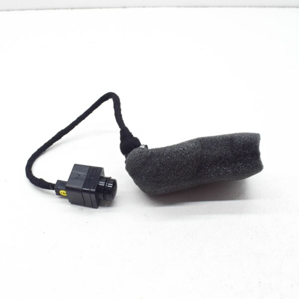 NEW VW TRANSPORTER T6 REAR TAILGATE REVERSE VIEW CAMERA 7E0980121 ORIGINAL - Image 3