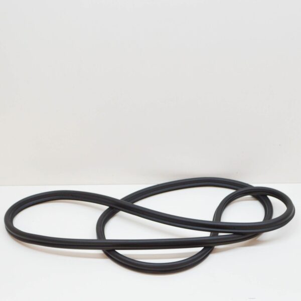 NEW AUDI TT 8J COUPE REAR LID SEAL 8J8827705A - Image 5