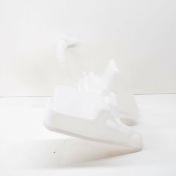 NEW VW TIGUAN AD WINDSCREEN WASHER FLUID TANK 5NA955453B - Image 5