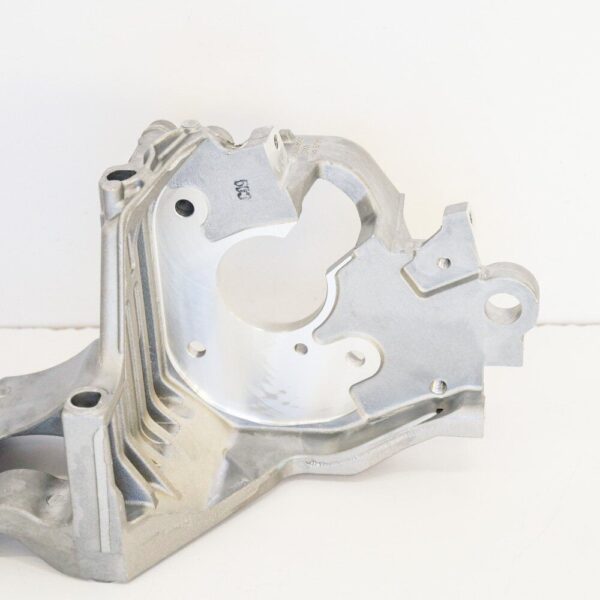 NEW AUDI Q5 8R ALTERNATOR A/C COMPRESSOR 04L903141B 2.0 DIESEL ORIGINAL - Image 3