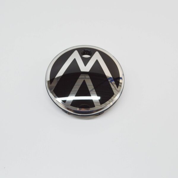 NEW VW ARTEON FRONT RADIATOR GRILLE EMBLEM BADGE 3G7853600CDPJ ORIGINAL - Image 3