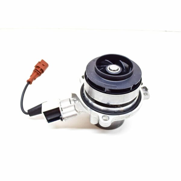 NEW AUDI A3 8V ENGINE WATER PUMP 04L121011N ORIGINAL - Image 3