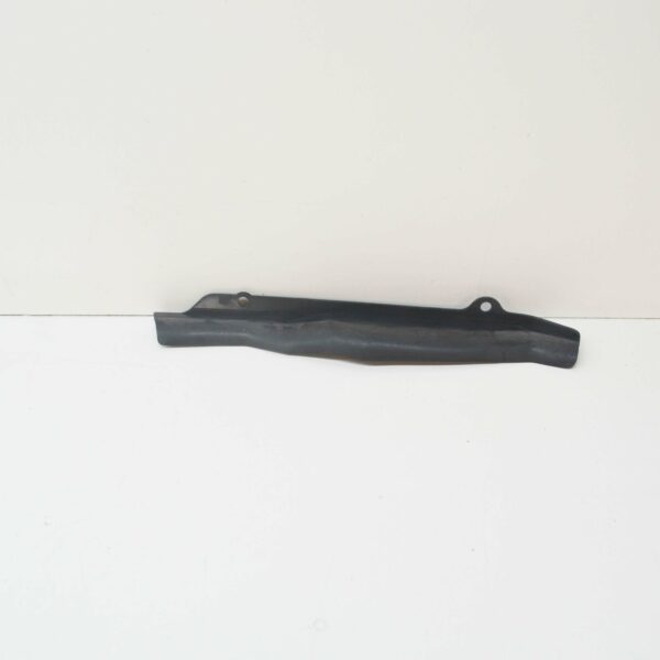 NEW MERCEDES-BENZ C W202 FRONT LEFT ENGINE HOOD BRACKET SEAL A2028870198 - Image 3