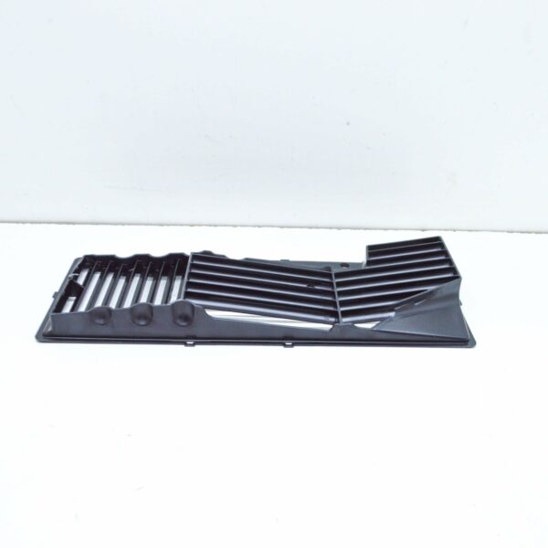 NEW AUDI A3 8P AIR FILTER GRILLE INSERT 3C0129668 - Image 5