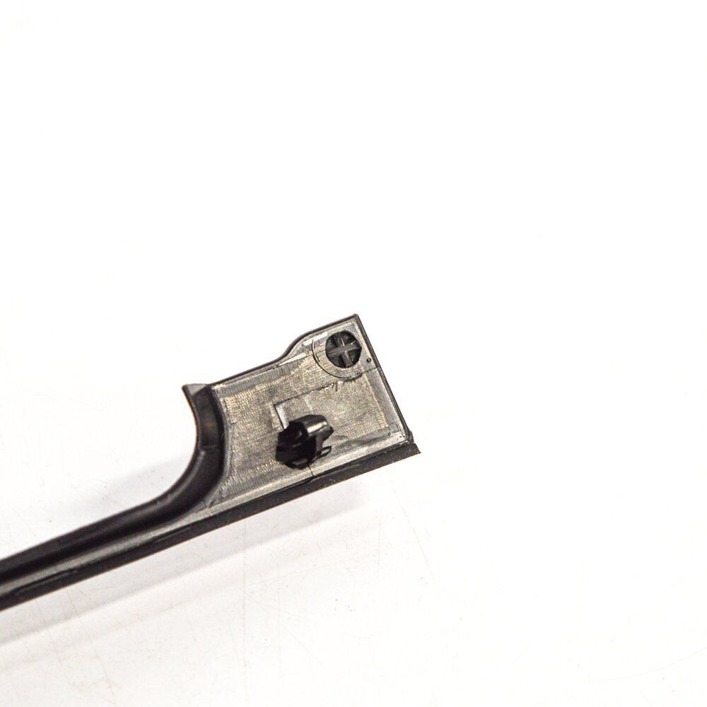 NEW AUDI A4 B9 FRONT RIGHT FENDER COVER TRIM 8W0820582C ORIGINAL 3 NEW AUDI A4 B9 FRONT RIGHT FENDER COVER TRIM 8W0820582C ORIGINAL - Image 3