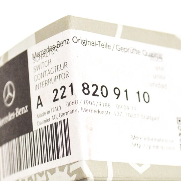 NEW MERCEDES BENZ C-CLASS C204 WASHER FLUID LEVEL SENSOR A2218209110 ORIGINAL - Image 3