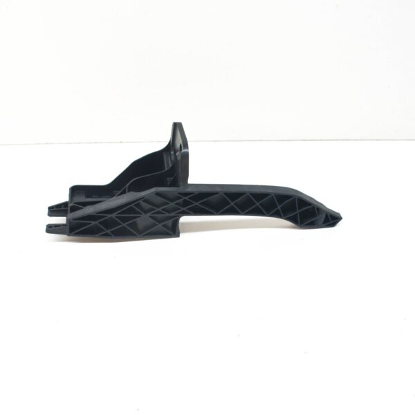 NEW AUDI E-TRON FRONT RIGHT RADIATOR SUPPORT BRACKET 4KE807136 ORIGINAL - Image 3
