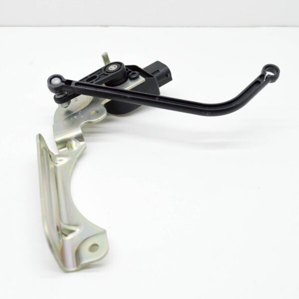 NEW MERCEDES-BENZ C W204 FRONT RIGHT TURNING ANGLE SENSOR A2075400217 - Image 3