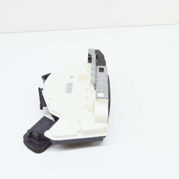 NEW VOLKSWAGEN JETTA MK6 FRONT RIGHT DOOR LOCK LHD 5K1837016J ORIGINAL - Image 3