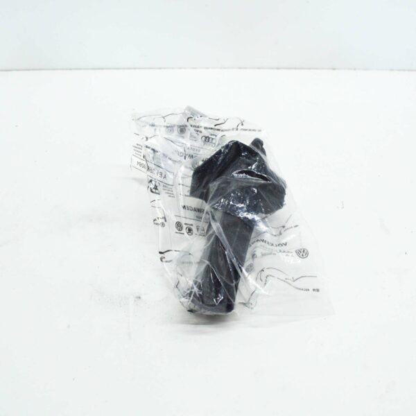 NEW VOLKSWAGEN AMAROK REAR LEFT MUD FLAP BRACKET 2H0821467C ORIGINAL - Image 3