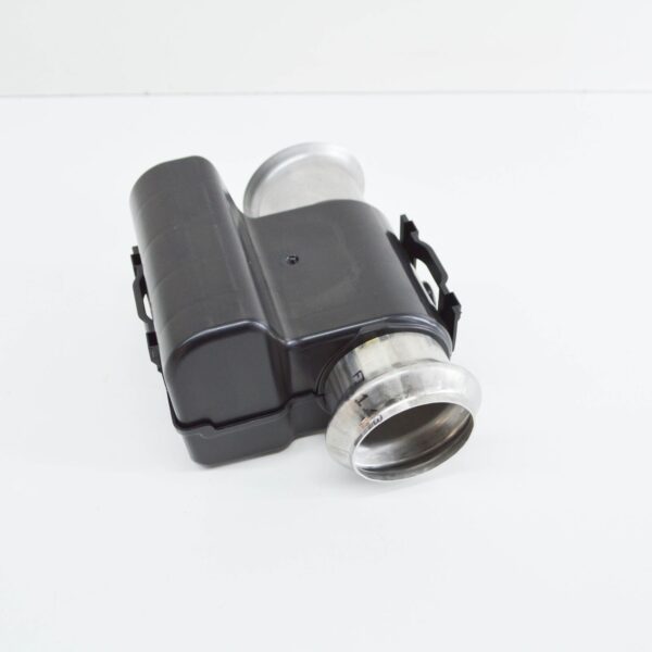 NEW MB CLA C117 REAR EXHAUST PIPE THROTTLE VALVE A2464920024 - Image 3