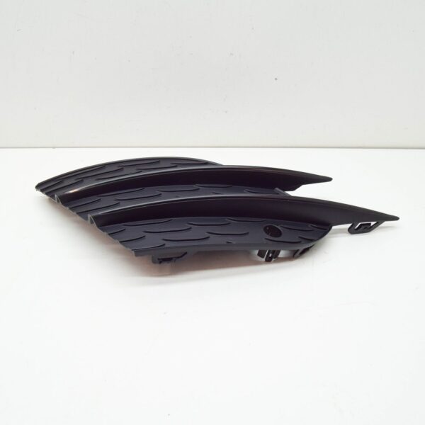 NEW MERCEDES-BENZ EQE V295 FRONT LEFT FOG LIGHT TRIM A2958854101 ORIGINAL - Image 3