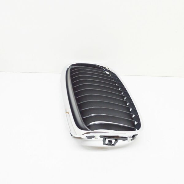 NEW BMW 2 F45 FRONT RADIATOR LEFT GRILLE 51137300543 7300543 2015 - Image 3