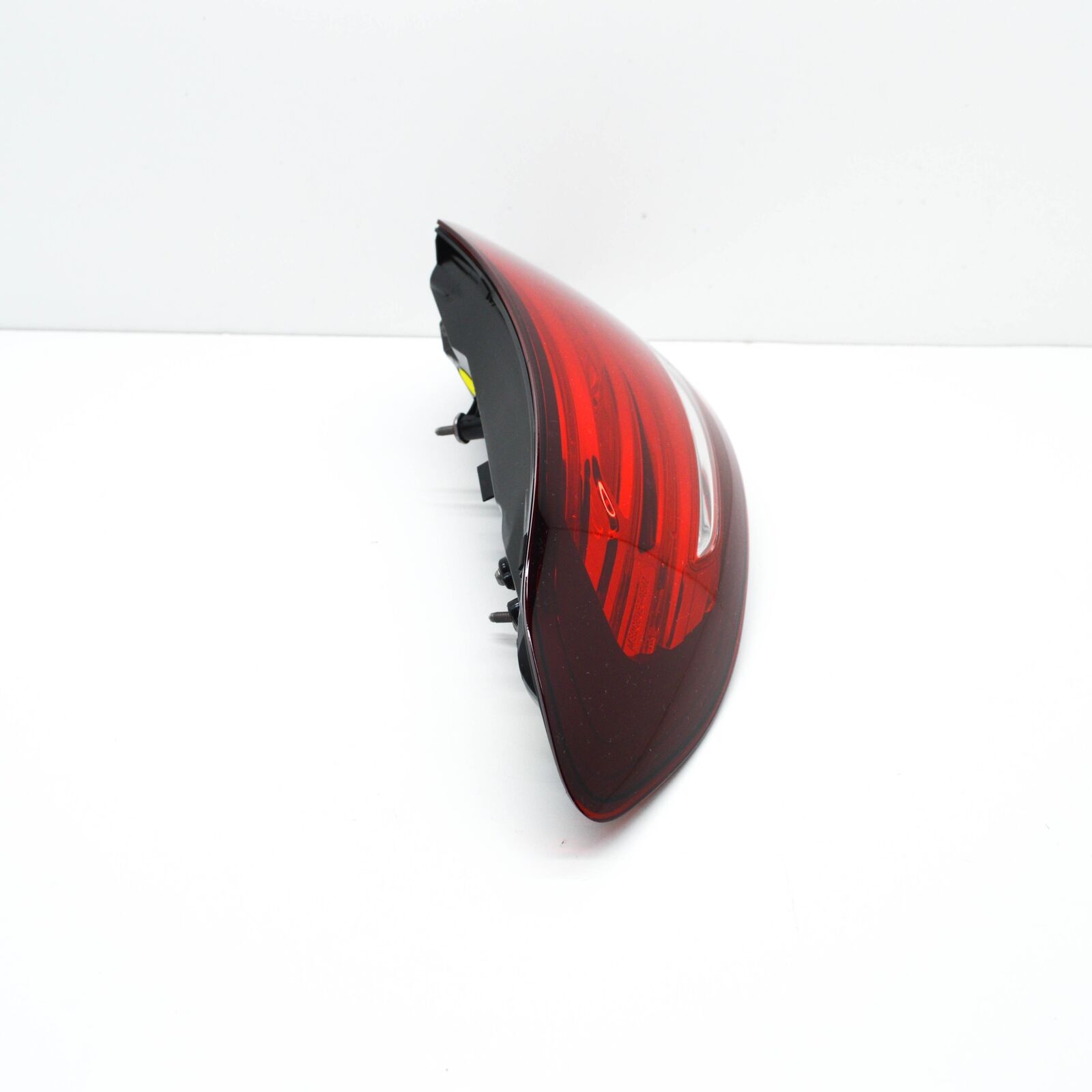 NEW MERCEDES-BENZ C W205 REAR LEFT TAILLIGHT A2059062905 ORIGINAL 3 NEW MERCEDES-BENZ C W205 REAR LEFT TAILLIGHT A2059062905 ORIGINAL - Image 3