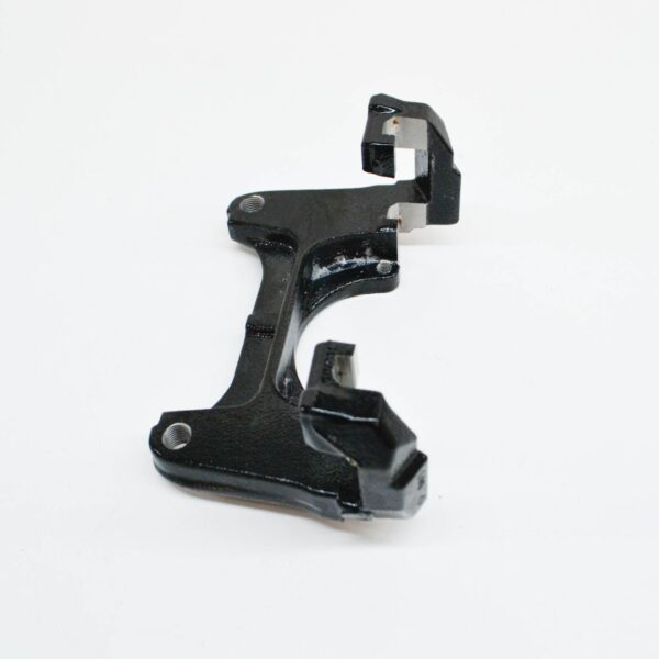 NEW AUDI A3 SPORTBACK 8P FRONT CALIPER CARRIER 8E0615125C ORIGINAL - Image 3