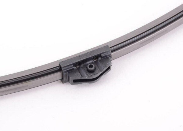 NEW AUDI A4 ALLROAD B9 REAR WINDOW WIPER BLADE 8W9955425 ORIGINAL - Image 3