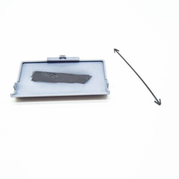 NEW VOLKSWAGEN CC REAR LEFT JACK POINT COVER 3C8853435GRU ORIGINAL - Image 3