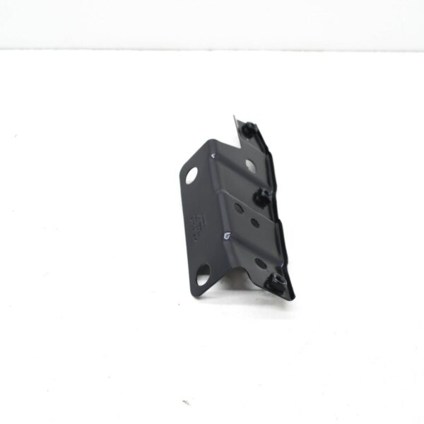 NEW AUDI A3 SPORTBACK 8Y FRONT LEFT FENDER HOLDER 8Y0821091A ORIGINAL - Image 3