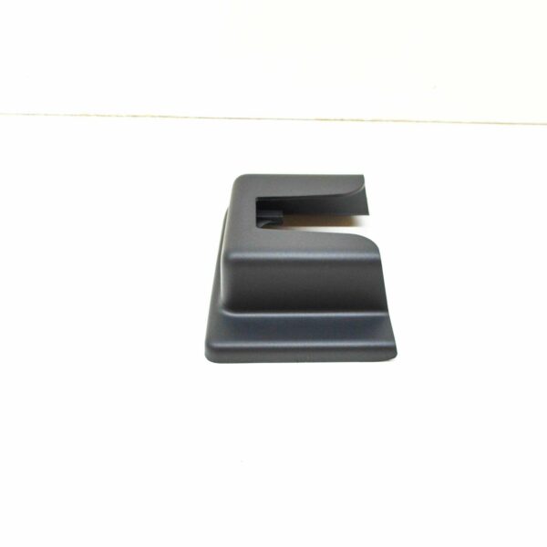 NEW VW TIGUAN MK2 AD REAR RIGHT SEAT FRAME HINGE COVER 56588875082V ORIGINAL - Image 3