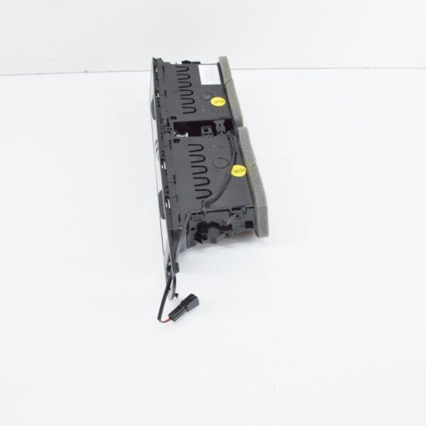 NEW AUDI Q5 8R CENTRE DASHBOARD AIR INTAKE GRILLE RHD 8R2820951GWVF ORIGINAL - Image 3
