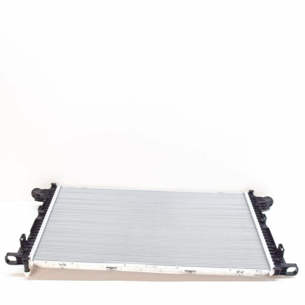 NEW AUDI A4 8W B9 COOLANT RADIATOR 8W0121251K - Image 5