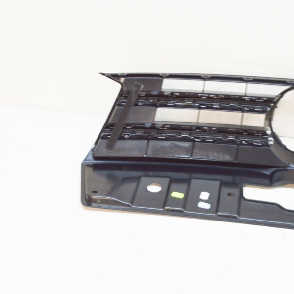 NEW VOLKSWAGEN AMAROK FRONT RADIATOR GRILLE 2H7853651FOD - Image 5