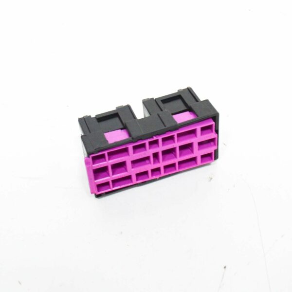 NEW AUDI A4 B5 DOUBLE RELAY CARRIER 4A0937529 ORIGINAL - Image 3