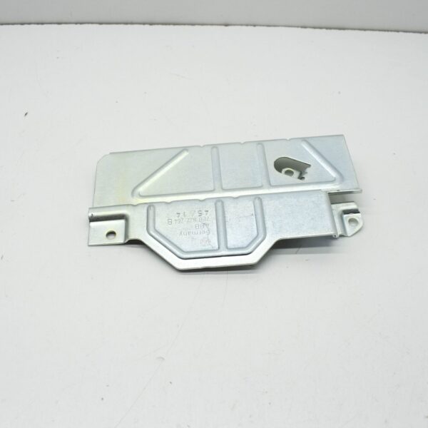 NEW VW CADDY 2K REAR BOOT LID TAILGATE HANDLE REINFORCEMENT 7E0827264B ORIGINAL - Image 3