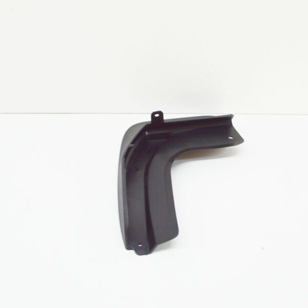 NEW VW PASSAT B8 FRONT MUD FLAPS SET 3G0075111 - Image 5