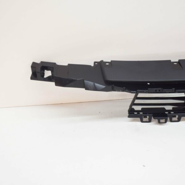 NEW BMW 3 F31 FRONT BUMPER LOWER GRILLE 51117386153 7386153 2016 ORIGINAL - Image 3
