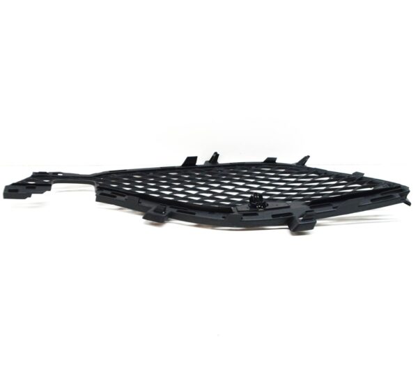 NEW MERCEDES-BENZ GLE COUPE C292 FRONT RIGHT BUMPER GRILL A2928853322 ORIGINAL - Image 3