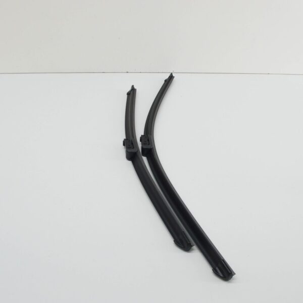 NEW VW SCIROCCO MK3 FRONT WINDSCREEN WIPER BLADES SET LHD 1K8998002 ORIGINAL - Image 3