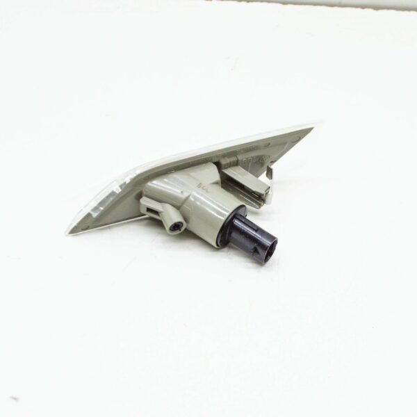 NEW VW MULTIVAN T6 FRONT RIGHT SIDE PANEL TURN SIGNAL 7LA949102 ORIGINAL - Image 3