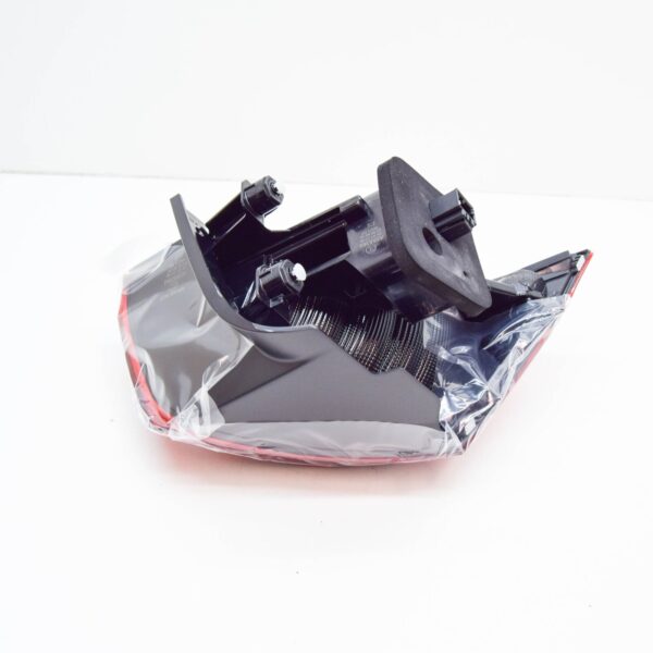 NEW VW GOLF MK7 VARIANT REAR RIGHT OUTER TAILLIGHT 5G9945096E ORIGINAL - Image 3