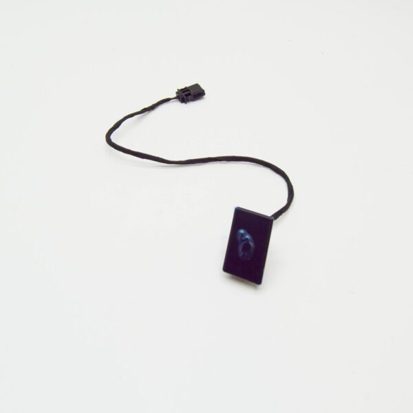 NEW AUDI E-TRON GEN CHARGING FLAP PUSH BUTTON 4KE810774 ORIGINAL - Image 3