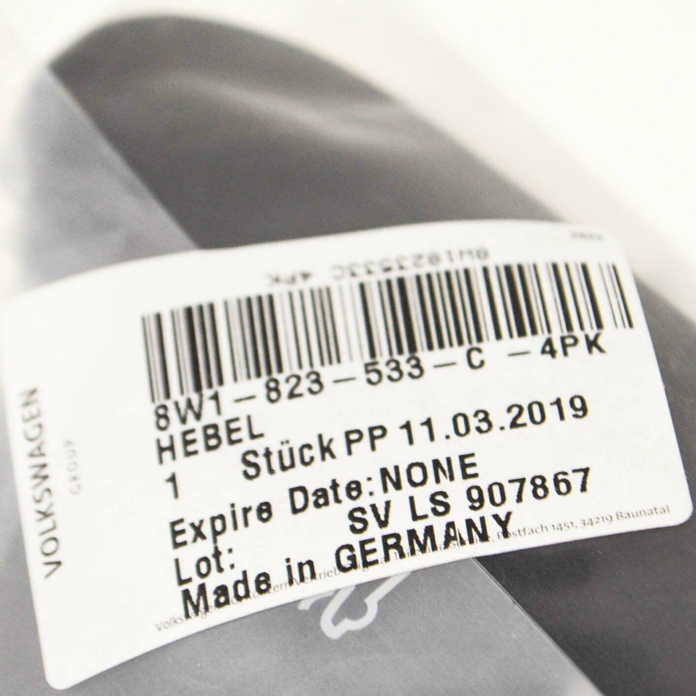 NEW AUDI A4 B9 FRONT BONNET HOOD LID OPENER HANDLE 8W1823533C4PK ORIGINAL 3 NEW AUDI A4 B9 FRONT BONNET HOOD LID OPENER HANDLE 8W1823533C4PK ORIGINAL - Image 3