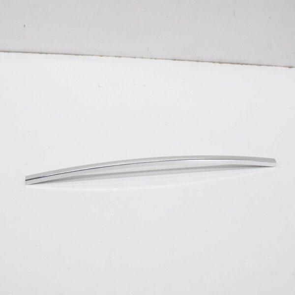 NEW MB E W124 RADIATOR GRILLE SHELL VERTICAL MOULDING A1408882185 ORIGINAL - Image 3